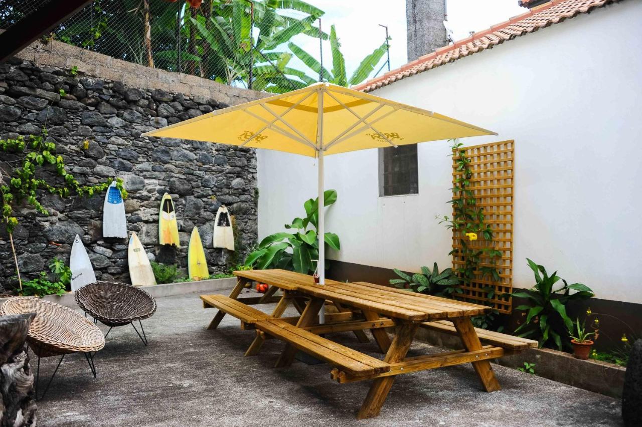 Jaca Hostel Porto Da Cruz Exterior foto
